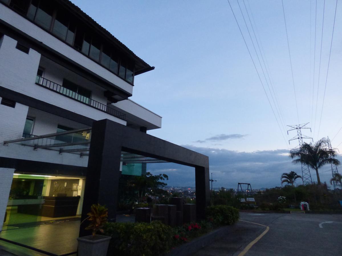 Hotel Tangara Pereira Exterior foto